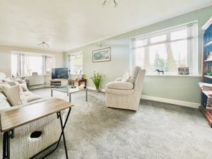 Lounge- click for photo gallery